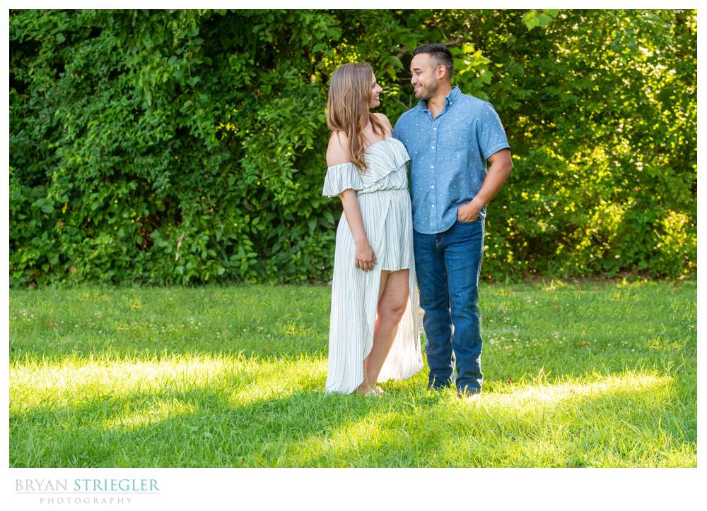 engagement photos in a field